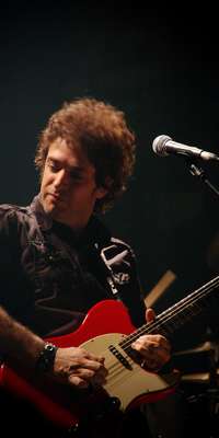 Gustavo Cerati, Argentine singer and musician (Soda Stereo), dies at age 55